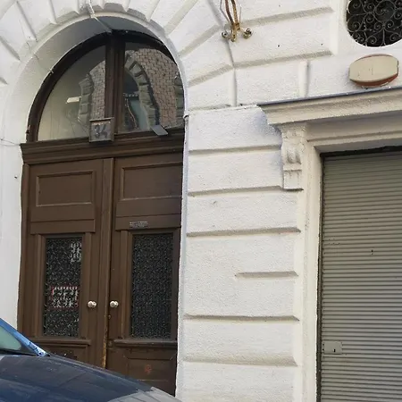 Mini Monumental By Stn Lejlighed